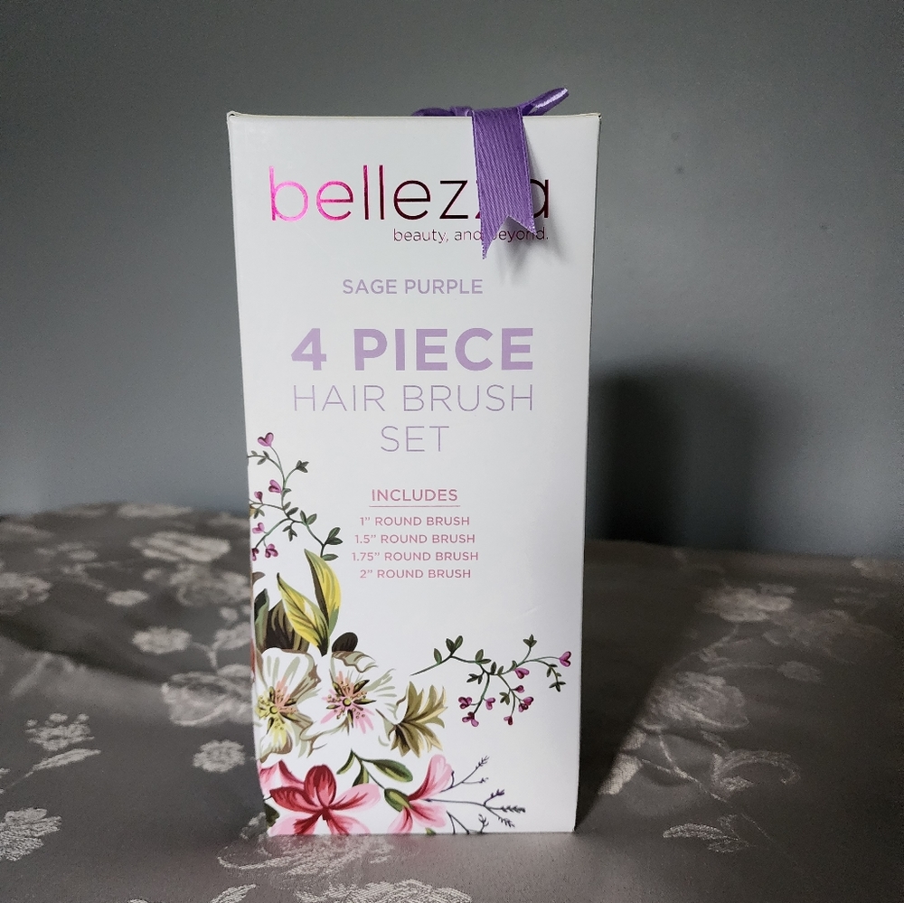 BELLEZZA 4 piece hair brush set. - Picture 4 of 6